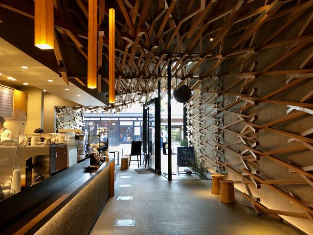 お店の内部_スターバックス コーヒー 太宰府天満宮表参道店(Starbucks Coffee)