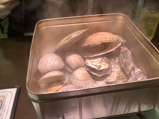 3種盛り_カキ小屋 築地食堂