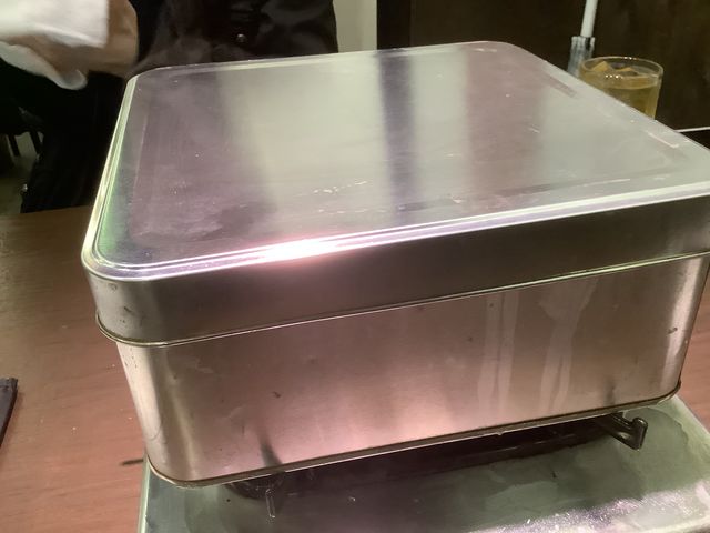 焼かれる間も楽しみ_カキ小屋 築地食堂
