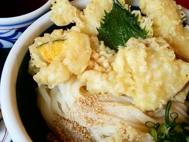 全部 大盛でこの量です。(笑)_おか泉