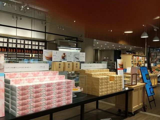 キレイに並べられています♪_チーズガーデン 那須本店