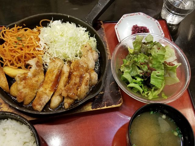厚切りポークソテー_浅草軒