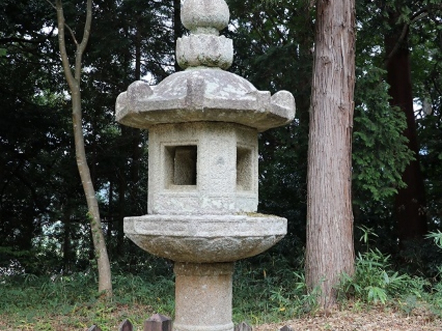 Yanwenliさんの天満宮の石燈籠の投稿写真1