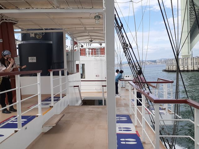 橋をくぐりました_明石海峡大橋クルーズ