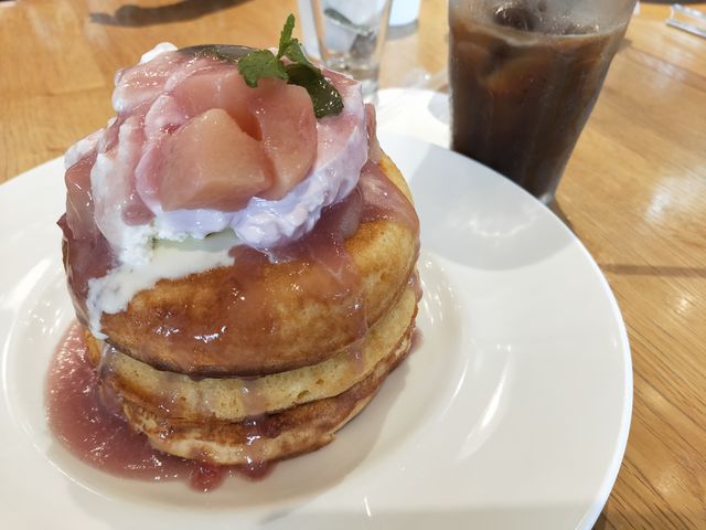 桃のパンケーキ_ウフウフガーデン