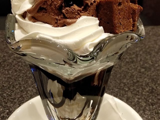 チョコブラウニーパフェ_カラオケバンバン BanBan 富山駅前店