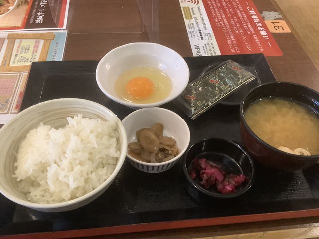 朝食メニューのタマゴご飯定食_極楽湯 横浜芹が谷店