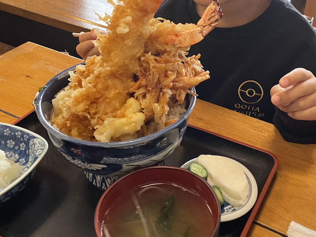 まるよ天丼 ボリュームすごい!_まるよ