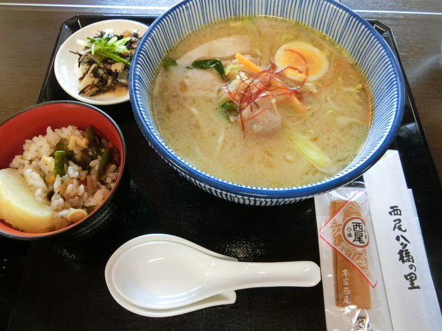 聖護院八ッ橋総本店