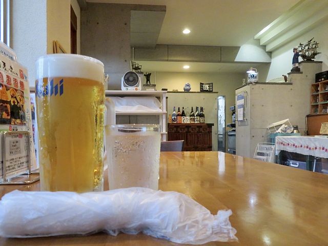 生ビール半額は良かったけれど歳取って何杯も飲めず(ToT)_ターミナルホテル東予 紅葉亭