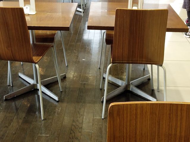 テーブル席_ごはんどき 静岡店