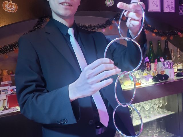 テレビでみるようなマジック!!_マジックバー ミラクル