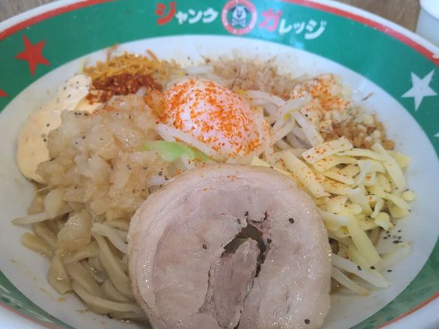 まぜそば全増し_ジャンクガレッジ・イオン越谷レイクタウン店
