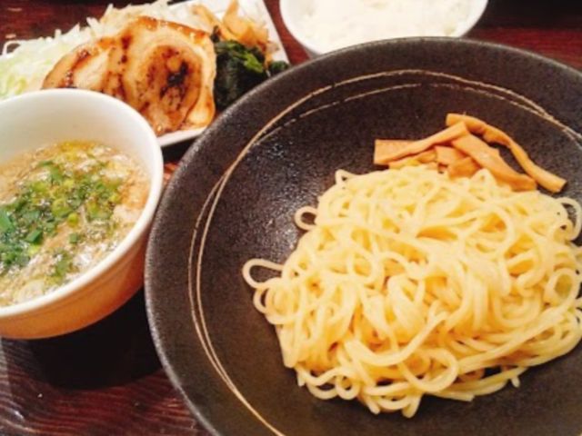 人気のラーメン店_宗庵 北千住店