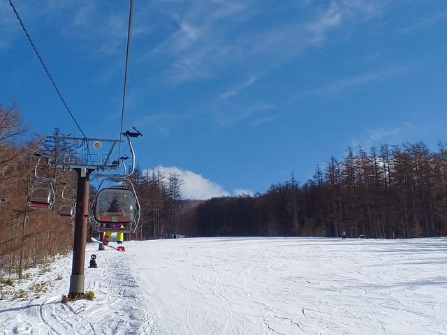 くせが無く滑りやすいゲレンデ_湯の丸スキー場