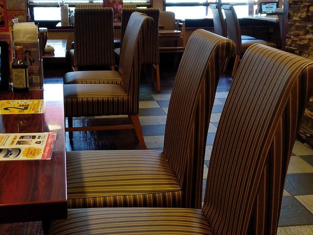 テーブル席_ガスト 静岡下川原店