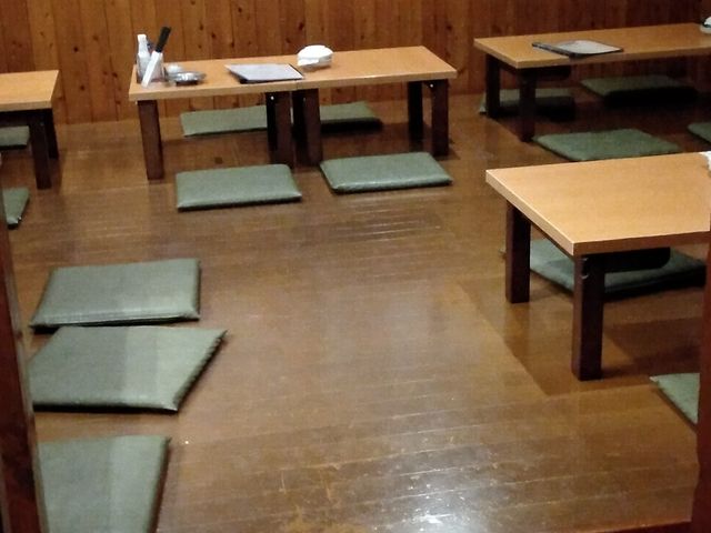 座敷席_あおいヤ