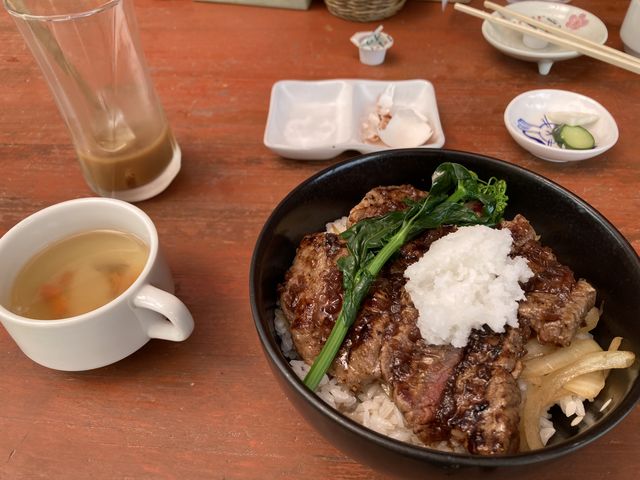 カフェのランチです。_ミッドクリークフィッシングエリア