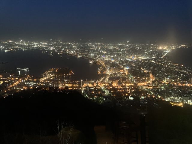レストランから見た夜景_函館山ロープウェイ山頂レストランジェノバ