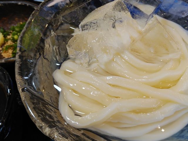 冷やしうどん_志母うどん店