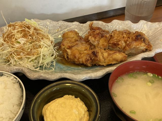 yuiさんの黒酢チキン南蛮定食 たかもとや 小倉東店の投稿写真1