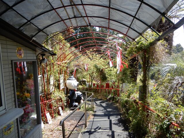 入り口付近。天気が良くキレイな眺めでした。_まぼろし博覧会