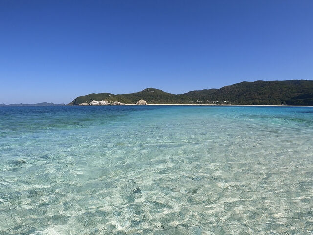 無人島ハナリのビーチ_マリンクラブカナロア