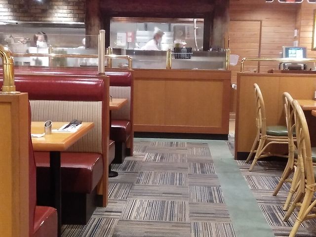 戸建店だから広いです_炭焼きレストランさわやか 吉田店