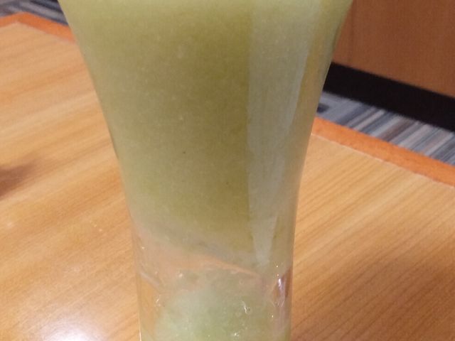 シャインマスカットジュ ース_炭焼きレストランさわやか 吉田店