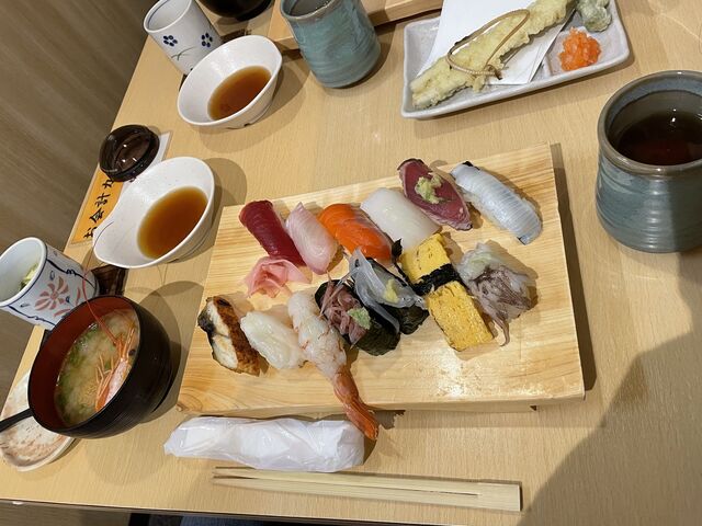 にぎり大盛1600円+地穴子の天ぷら748円_ひさご寿司第2