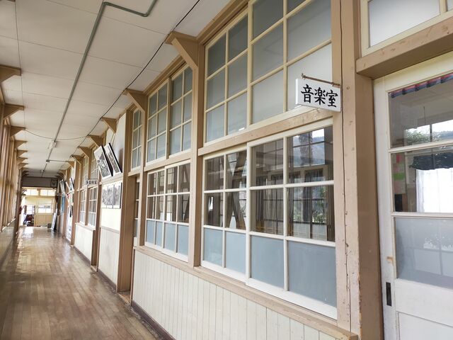 下里分校廊下_旧・小川町立小川小学校 下里分校