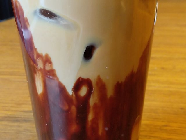 アイスカフェモカ_CHERRY BEANS CAFE チェリービーンズカフェ