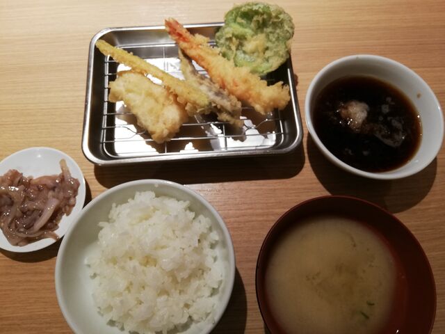 天ぷら ひらお 天神店
