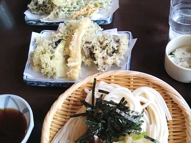 天ざる饂飩_岩戸屋
