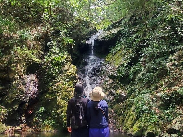 松原登山道の中にある滝、とても心地が良かったです。_旅友Tokunoshima
