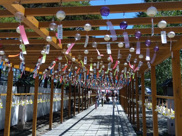 夏詣で仕様の風鈴:参道上_竹駒神社