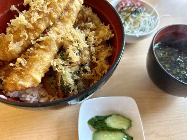 美味しい天丼です_三勝