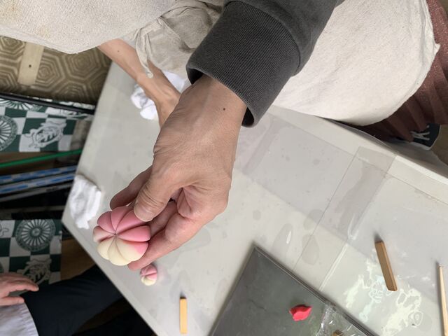 体験中!_菓子処 まつもと