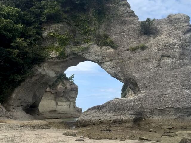 北浜の洞門_アクアリゾート ラハイナ 白浜