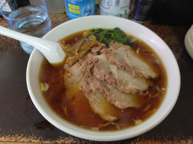 おいしいおいしいチャーシュー麺でした。_ラーメンの王様 本店