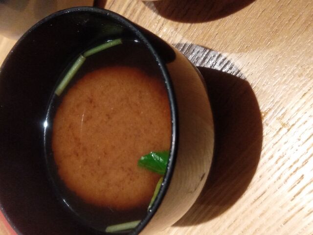 お味噌汁_造りの山葵