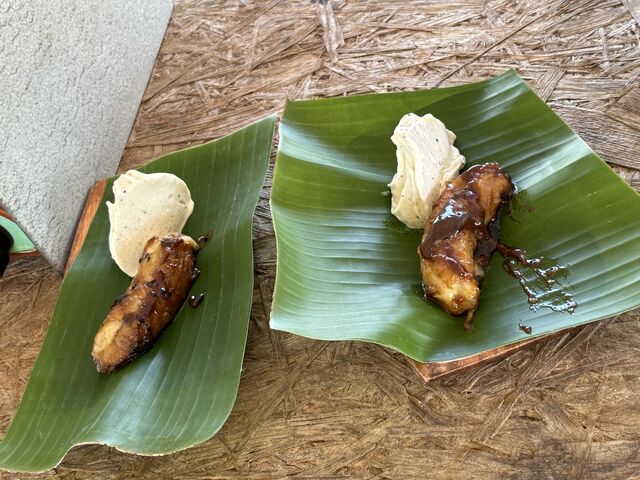 アイスと一緒に焼バナナ_農業生産法人 株式会社 オルタナティブファーム宮古