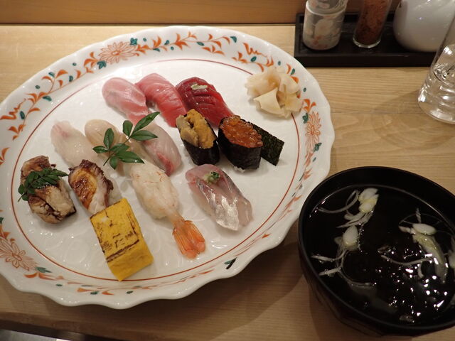 しらはた