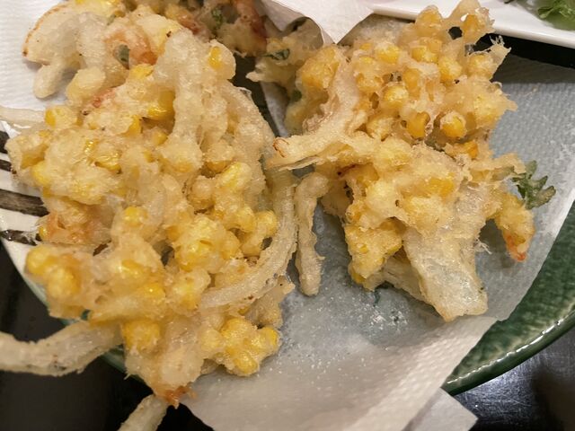 とうもろこし(嶽きみ)の天ぷら_うまいもん処 竈