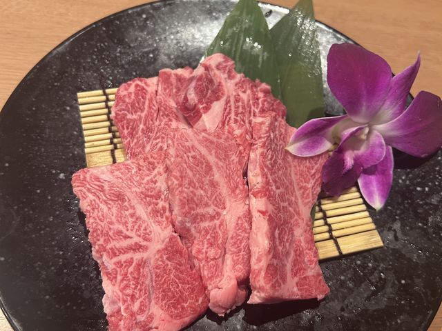 特上ロース_焼肉 虎のゆうや