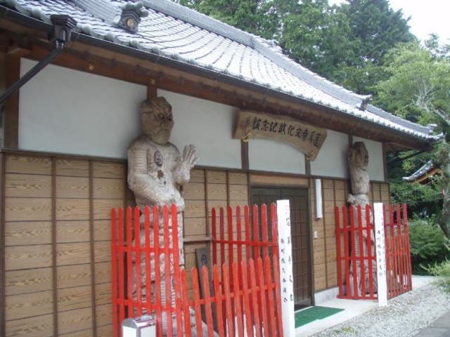 蓮華寺
