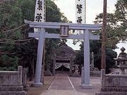 嘉母神社の写真1