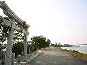 嘉母神社の写真3