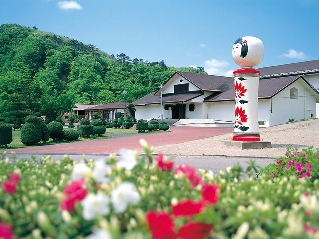 日本こけし館