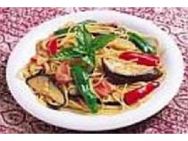 ナスとベーコンのシチリア風スパゲティ_jazz inn PAPA'z
